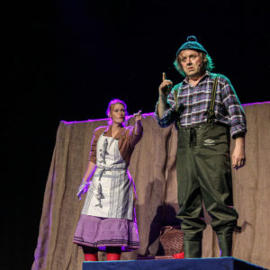 2020_Theater_kuesst_Schlachthof_Fischer_Frau (24 von 35)